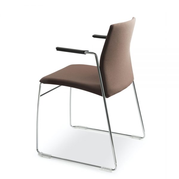 Aris 660 chair with armrest side view