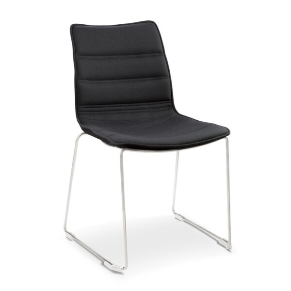 Sally 940 chair with cantilever base